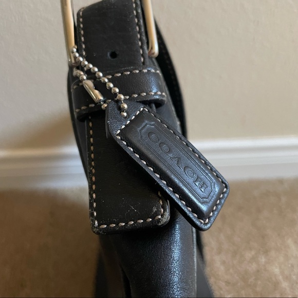Coach vintage Hampton black leather buckle flap shoulder bag - Picture 5 of 6